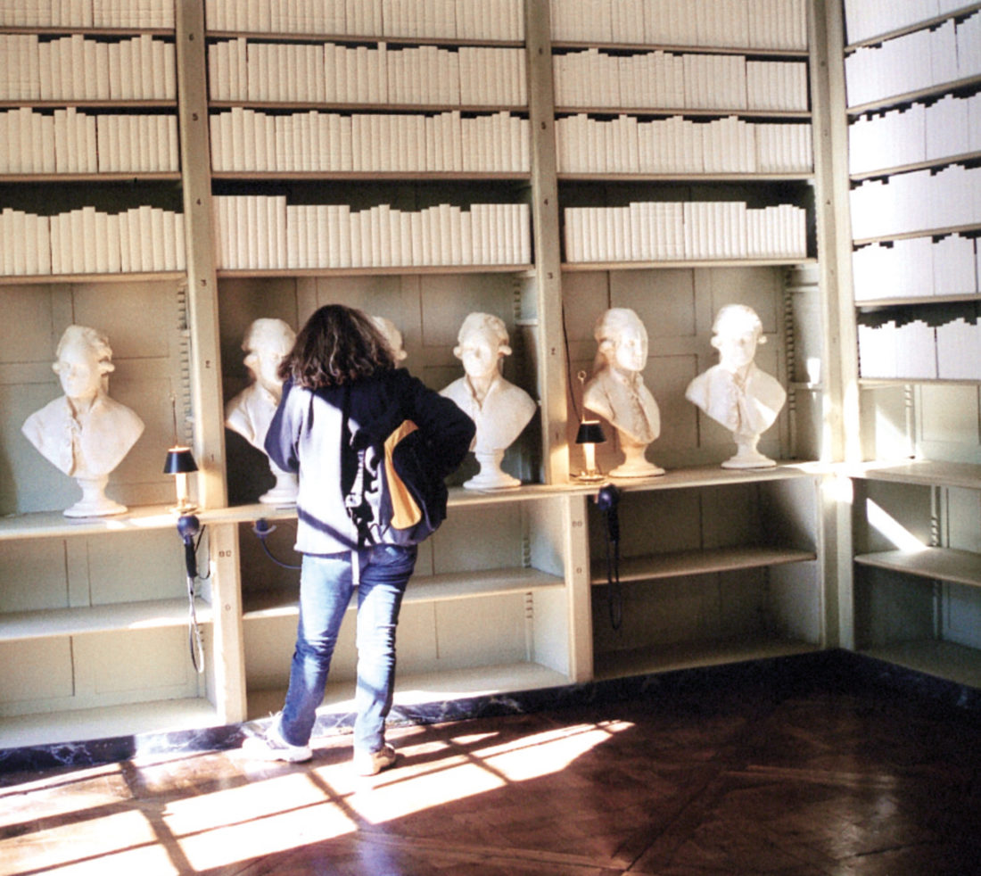 « fragments de lumiere » chateau de la roche-guyon museographie