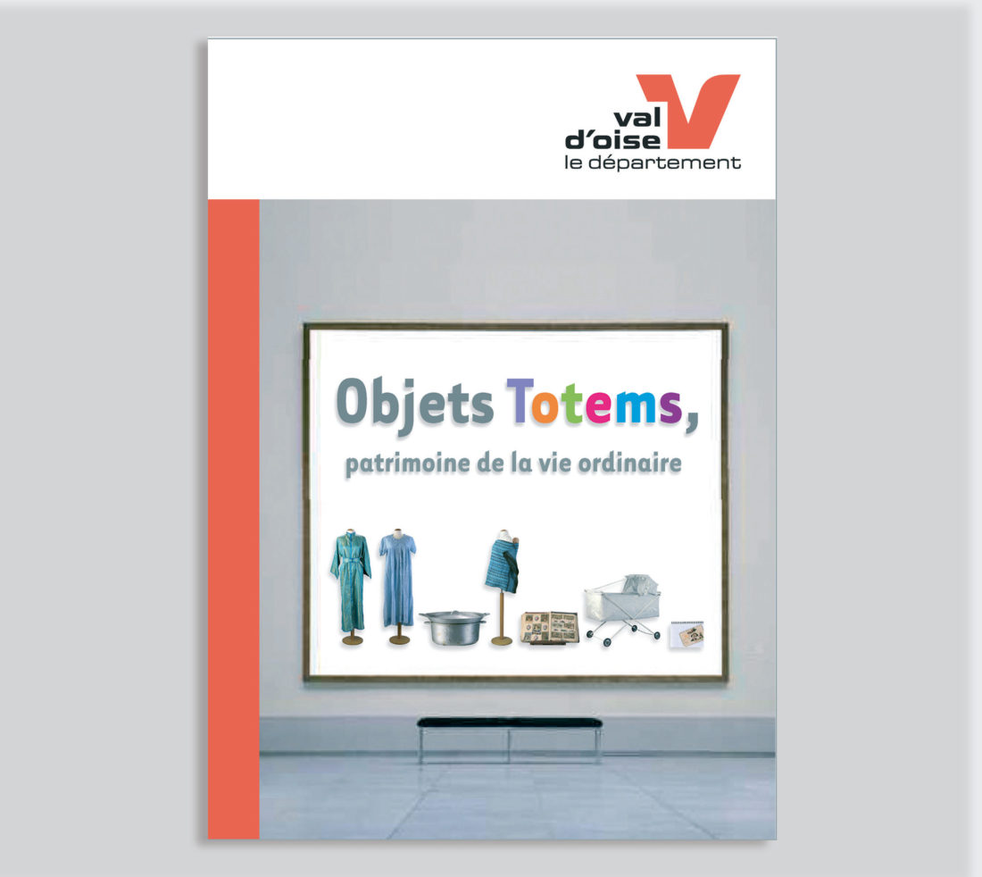 affiche exposition objets totems